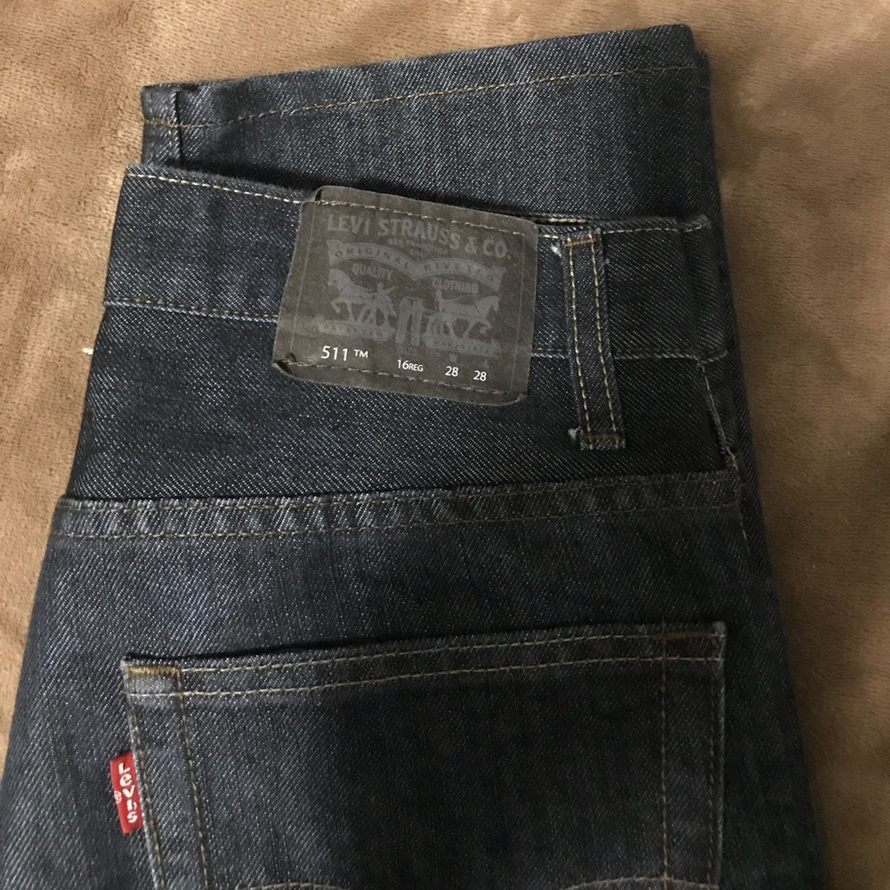 Levis 511 slim size 16R